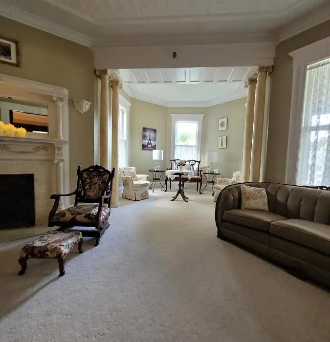 Ruby Manor Bed & Breakfast-1